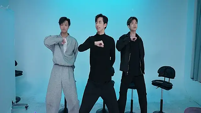 JL-sweetbaby1 online show from 10/23/25, 12:15