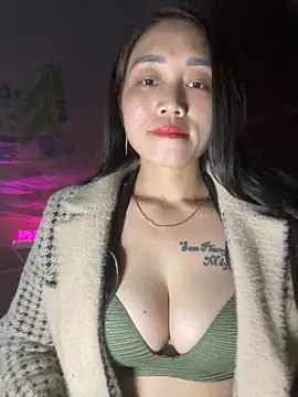 chipp-bong online show from 11/29/25, 01:36