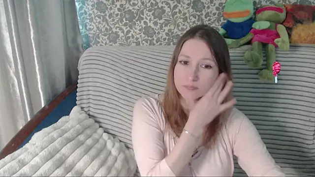 Snapshot of LesanaMagic chatting on 05/30/26, 01:19 LesanaMagic online show from 05/30/26, 01:19