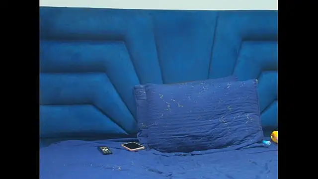 Angell cooper online show from 03/25/26, 01:06