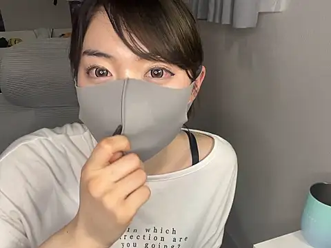 Snapshot of naginagisan chatting on 06/17/26, 01:12 naginagisan online show from 06/17/26, 01:12