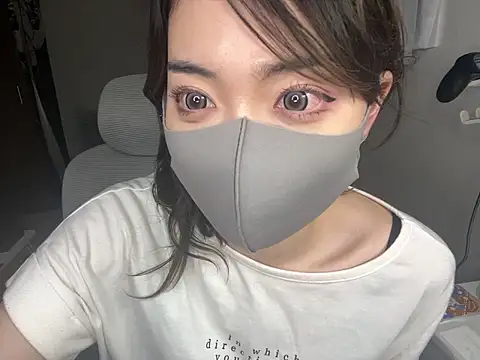 Snapshot of naginagisan chatting on 07/24/26, 11:30 naginagisan online show from 07/24/26, 11:30