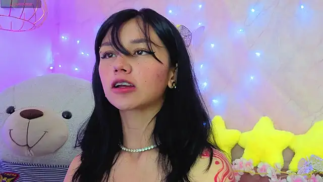 april bennett online show from 04/11/26, 01:15