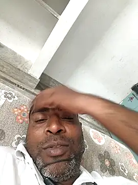 Chanderi19 online show from 03/23/26, 04:00