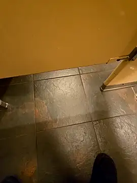 Snapshot of maxelbueno chatting on 11/09/25, 05:11 maxelbueno online show from 11/09/25, 05:11