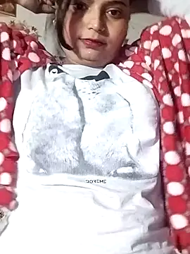 Hot-Pooja25 online show from 02/08/26, 12:58