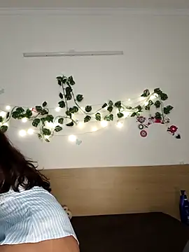 Lusty jasminee online show from 02/21/26, 04:30