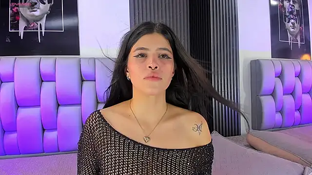 Snapshot of Gia-Malkova chatting on 09/29/25, 09:08 Gia-Malkova online show from 09/29/25, 09:08