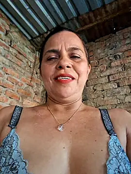 Snapshot of Lucerito-Hot chatting on 09/15/25, 12:38 Lucerito-Hot online show from 09/15/25, 12:38