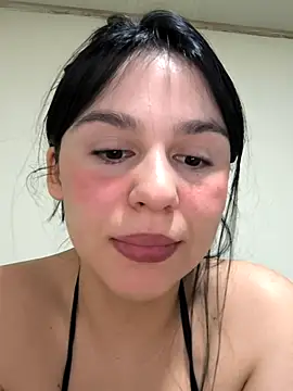 Daniela-rosee online show from 04/11/26, 11:31