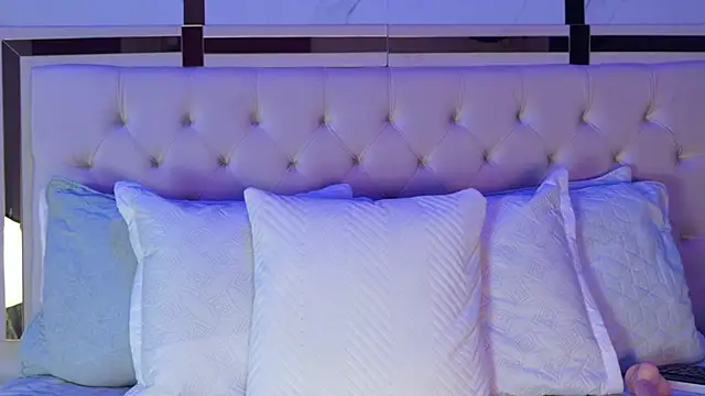 Cameron Hearts online show from 04/22/26, 12:28