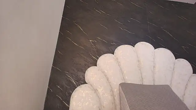 kissme luna online show from 04/21/26, 07:06