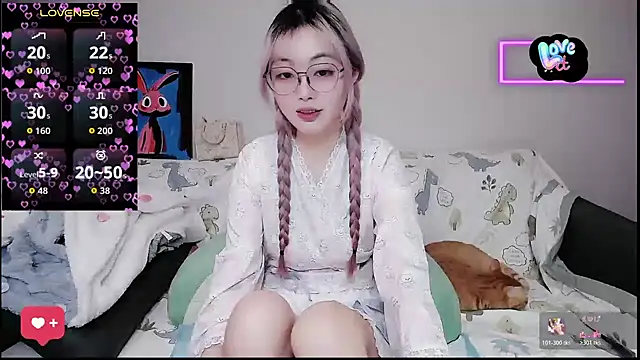 Snapshot of baby-yaya20 chatting on 10/22/25, 08:30 baby-yaya20 online show from 10/22/25, 08:30