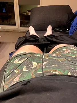 Snapshot of mystery420_ chatting on 10/05/25, 07:23 mystery420 online show from 10/05/25, 07:23