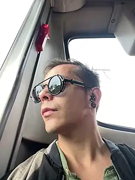 dimitryivanovv online show from 09/11/25, 12:16