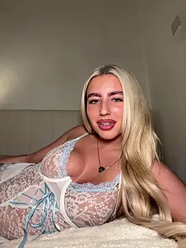 BlondeBetty online show from 04/04/26, 05:21