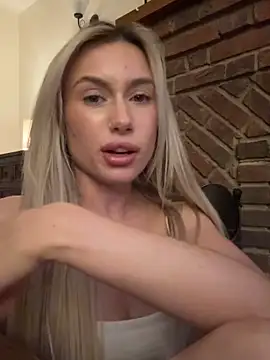 SexySaraxxoo online show from 02/25/26, 12:31