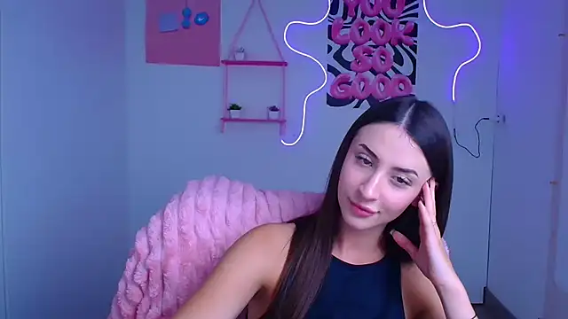 Snapshot of AlisaBubbles chatting on 10/25/25, 11:40 AlisaBubbles online show from 10/25/25, 11:40