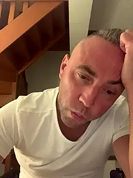 Snapshot of Marronglace1 chatting on 10/01/25, 08:15 Marronglace1 online show from 10/01/25, 08:15