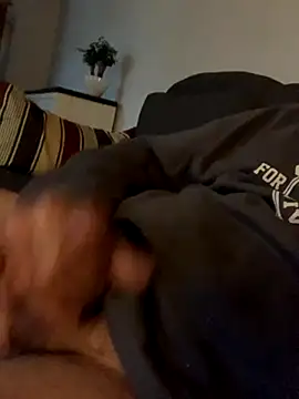 Snapshot of Marronglace1 chatting on 10/13/25, 06:24 Marronglace1 online show from 10/13/25, 06:24