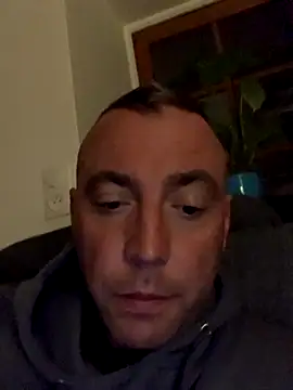 Snapshot of Marronglace1 chatting on 10/16/25, 05:52 Marronglace1 online show from 10/16/25, 05:52