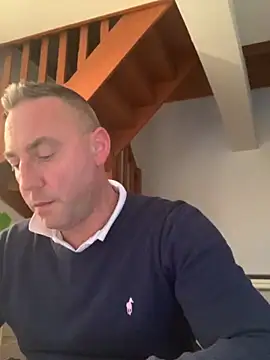Snapshot of Marronglace1 chatting on 11/10/25, 03:22 Marronglace1 online show from 11/10/25, 03:22