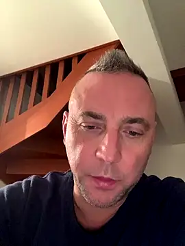 Snapshot of Marronglace1 chatting on 12/14/25, 06:45 Marronglace1 online show from 12/14/25, 06:45
