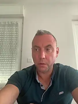 Snapshot of Marronglace1 chatting on 05/19/26, 10:10 Marronglace1 online show from 05/19/26, 10:10