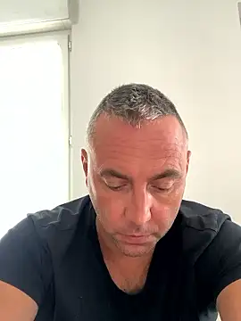 Snapshot of Marronglace1 chatting on 06/11/26, 01:09 Marronglace1 online show from 06/11/26, 01:09