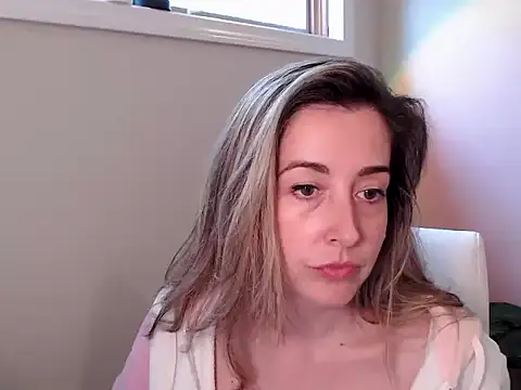 SuggestiveBehavior online show from 09/29/25, 04:34