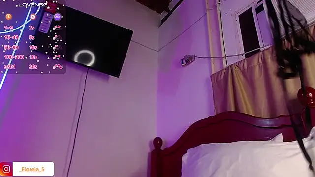 Fiorela 1 online show from 03/18/26, 06:33