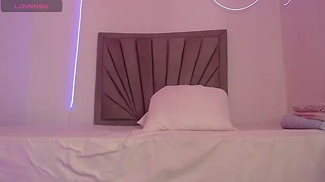 Fiorela 1 online show from 04/14/26, 11:49