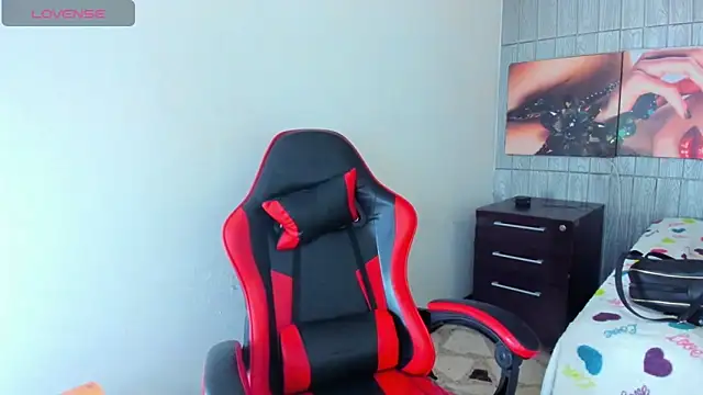 susan mooree online show from 04/04/26, 08:06