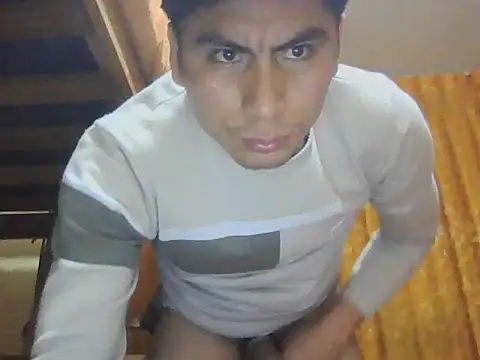 Migueles96 online show from 10/17/25, 06:49
