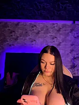 Megaan  More online show from 01/07/26, 01:19