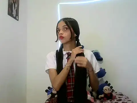 Snapshot of lucy_babyy chatting on 10/23/25, 08:13 lucy babyy online show from 10/23/25, 08:13