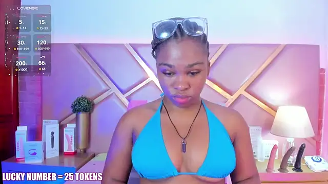 SophieSinclair online show from 03/03/26, 12:44