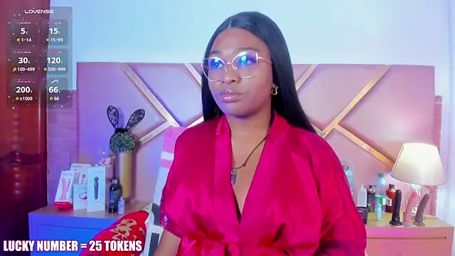 SophieSinclair online show from 04/11/26, 12:42