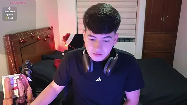 tightncuteass online show from 12/01/25, 11:21