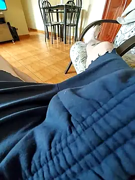 Snapshot of RoddieX chatting on 11/01/25, 06:43 RoddieX online show from 11/01/25, 06:43