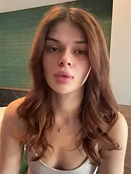 selenatress online show from 10/08/25, 10:57