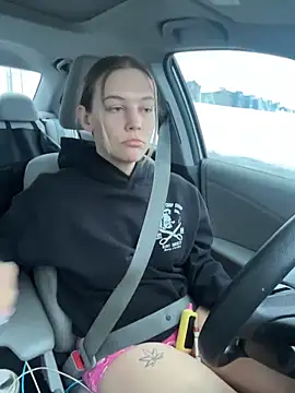 AllesandraLove online show from 02/04/26, 12:55