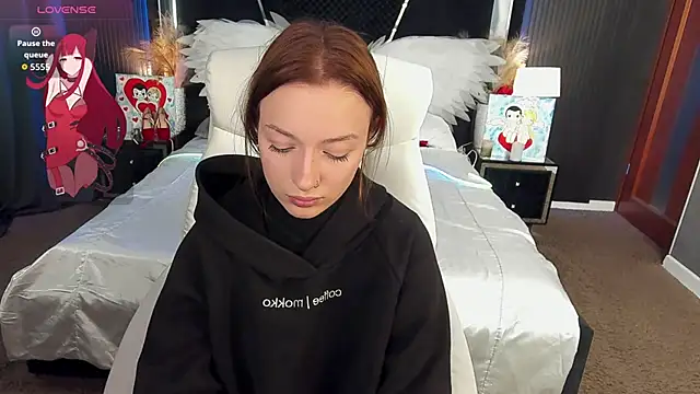 FoxyMayy online show from 03/04/26, 02:01