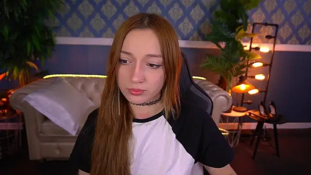 Snapshot of FoxyMayy chatting on 05/21/26, 01:07 FoxyMayy online show from 05/21/26, 01:07
