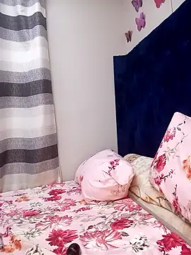 BlackberriesXxx online show from 01/08/26, 12:35