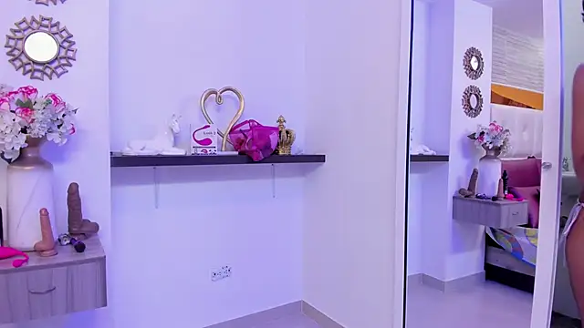 Leslie Bussh  online show from 04/10/26, 11:48