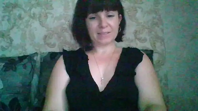 SecretSienna  online show from 10/18/25, 11:11
