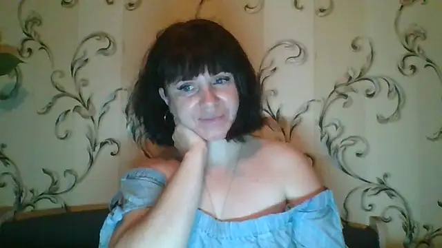SecretSienna  online show from 10/19/25, 11:38