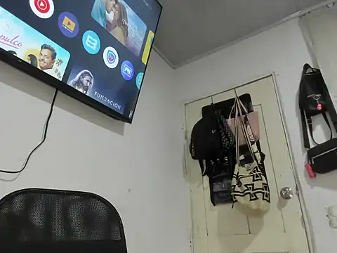 La-morena-hot online show from 09/29/25, 02:16