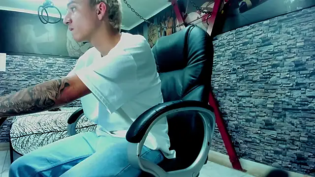 weesley boy online show from 09/29/25, 11:20